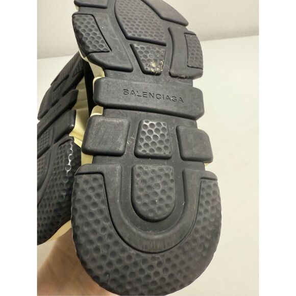 BALENCIAGA Speed Trainer Sneakers Black White Size 8 See Description - Picture 12 of 16
